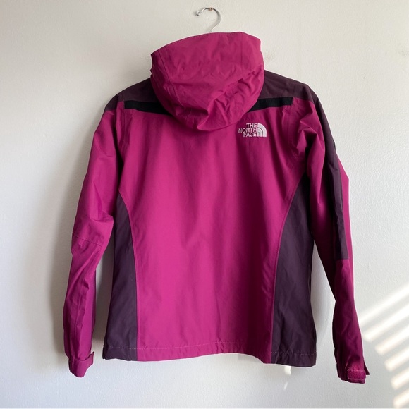 The North Face Hyvent Fuchsia Plum Windbreaker Jacket Outdoor Gorpcore Sports XS - Picture 2 of 10